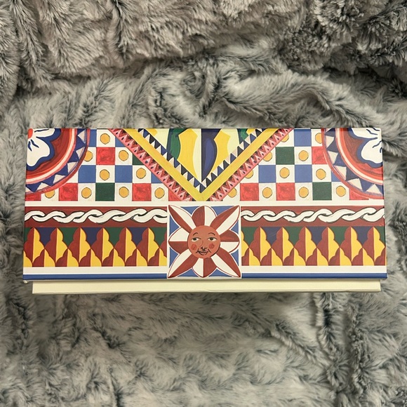 Dolce & Gabbana Box - Picture 6 of 11